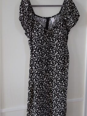 No Boundaries Black and White Floral Midi Dress